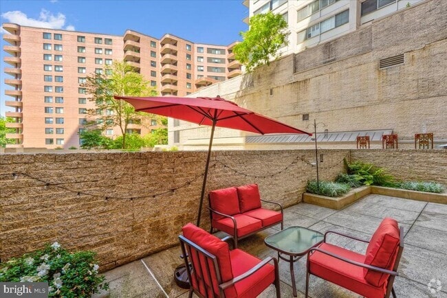 Building Photo - 4515 Willard Ave Unit 516S Rental