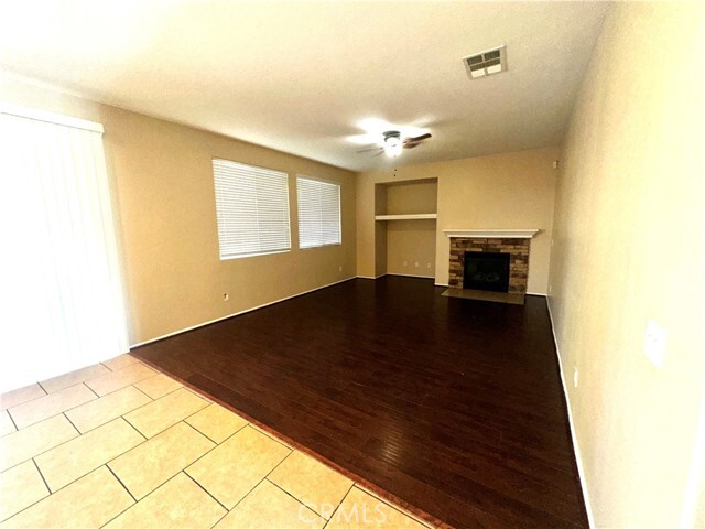Photo - 13168 Dixon St