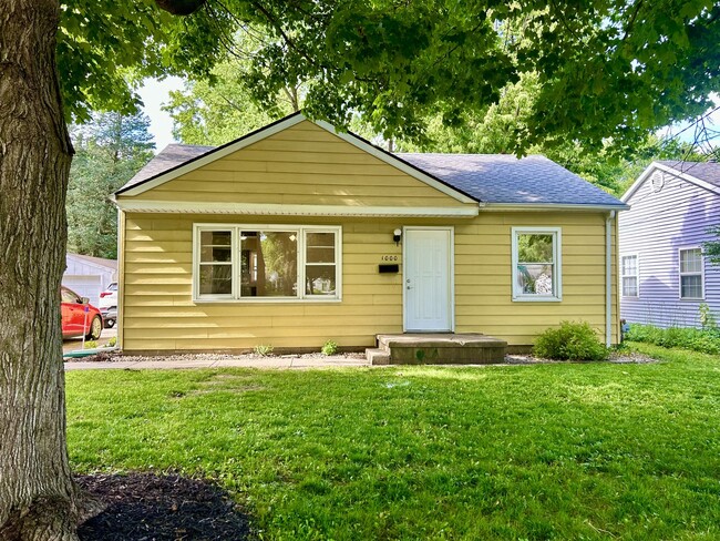 Photo - 1000 Kern St House
