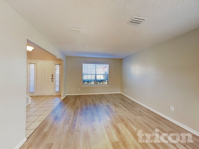 Photo - 217 Chamblin Dr