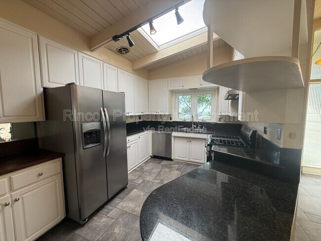 Photo - 3677 Willowick Dr