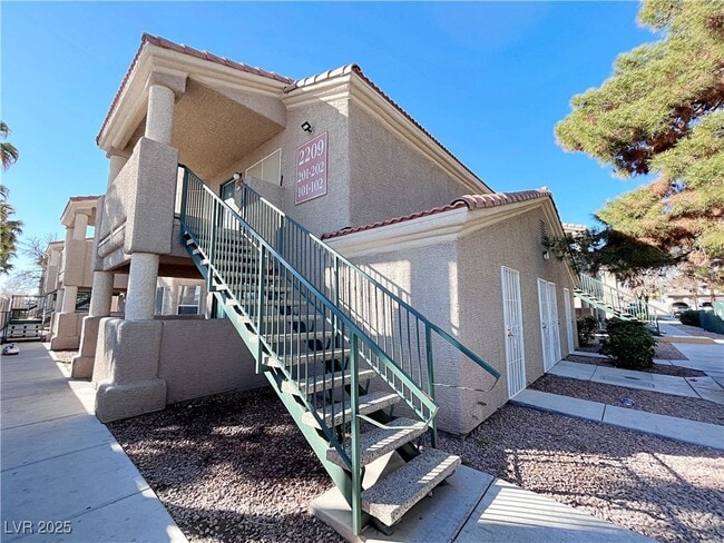 Building Photo - 2209 James Bilbray Dr Unit 201 Rental