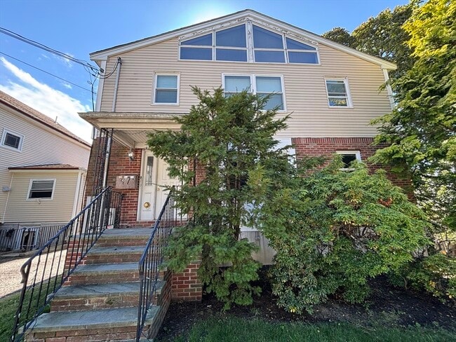 Photo - 47 Dighton St Unit 2