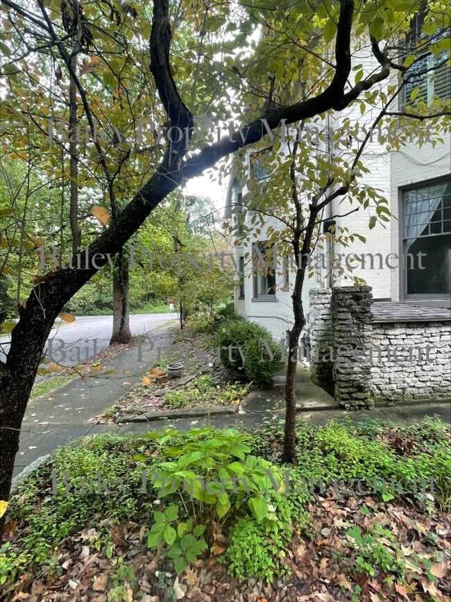 Photo - 2541 Cherokee Pkwy Unit 1