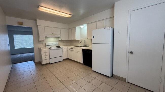 Photo - 1973 Emma Lee Ln