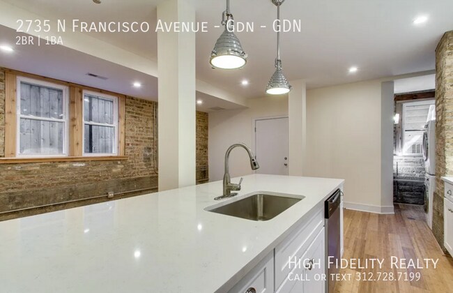 Photo - 2735 N Francisco Ave Unit GDN