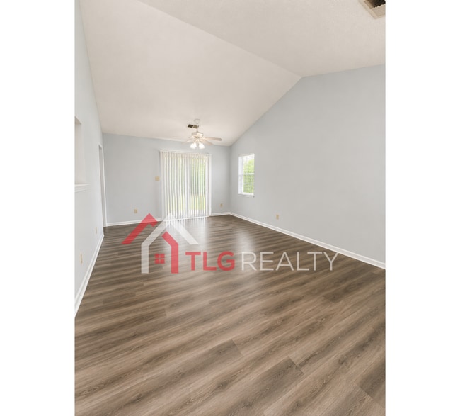 Photo - 3821 Rosedown Dr