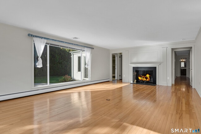 Photo - 14 Neptune Ave