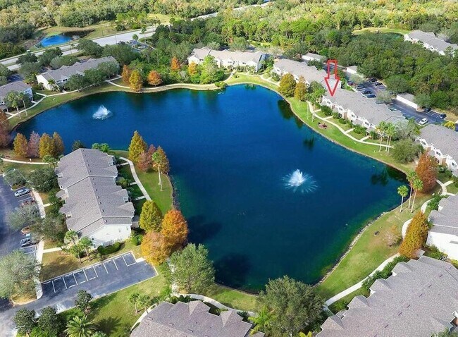 8815 Manor Loop