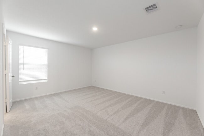 Building Photo - 26811 Paloma Blanca Dr