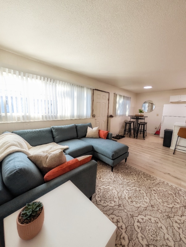 Photo - 1009 W 30th Ave Unidad 6