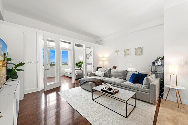 Photo - 2301 Collins Ave Condo Unit 1632