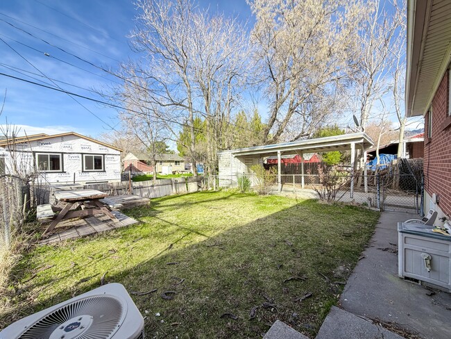 Photo - 1333 E 4170 S