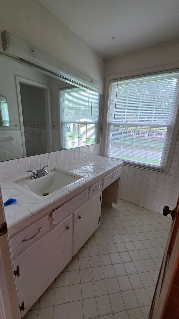 Photo - 4405 E 109 Terrace
