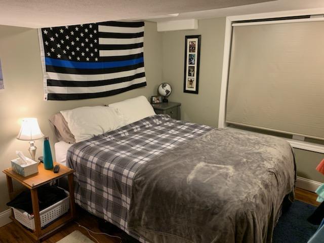 Large Bed with warm colors - 702 Lancaster Ave Unit 702B