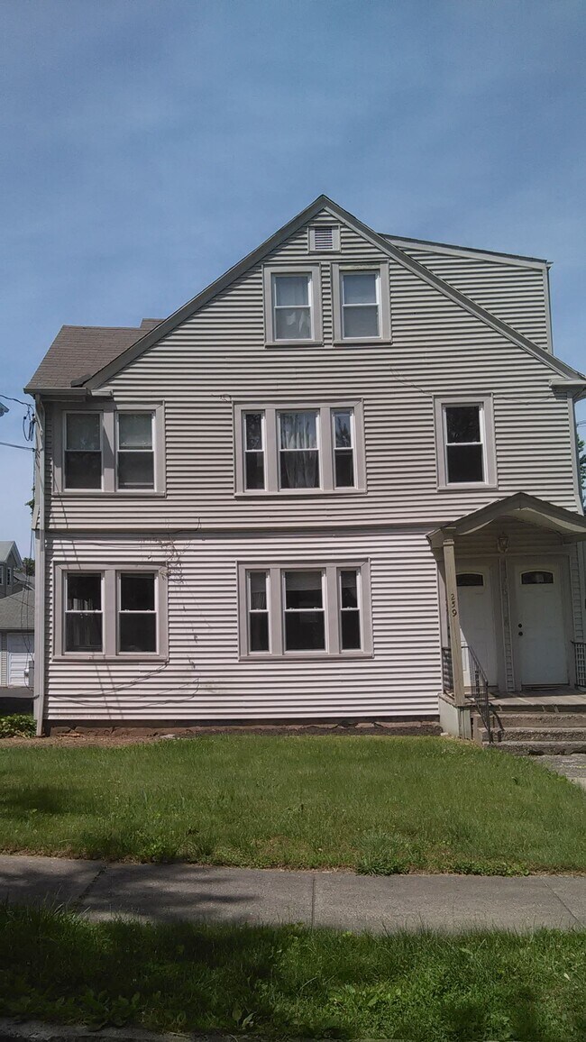 Apartments for Rent in New Britain, CT