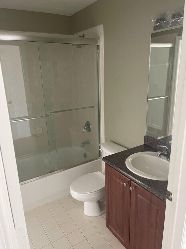 Photo - 4189 Crystal Lake Dr