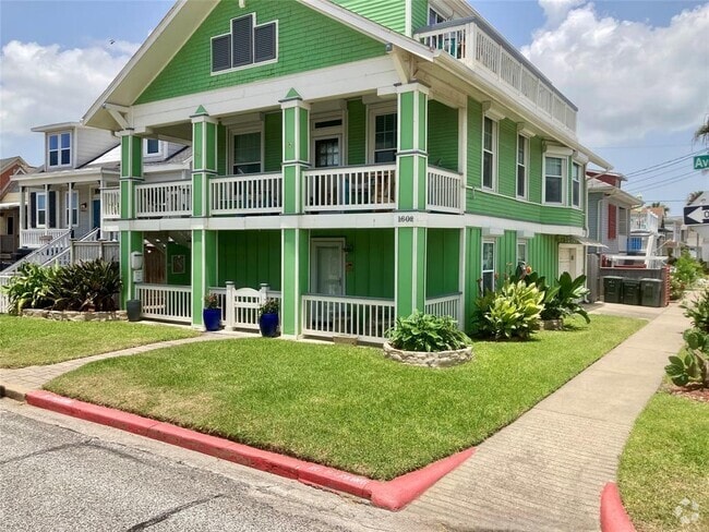Building Photo - 1602 Avenue O Unit Down Rental