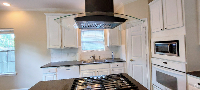 Building Photo - 2114 Hawks Rd Rental
