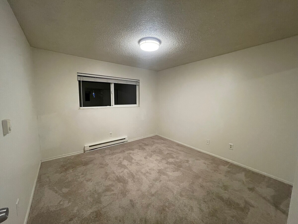 Bedroom 1 - 426 75th St SE Unit 103