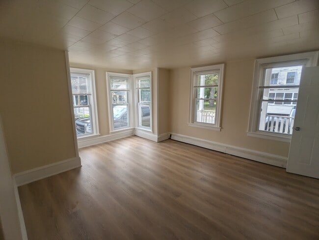 Photo - 315 Pleasant St Unidad 1