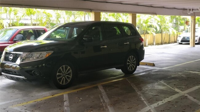 Photo - 1975 NE 135th St Unit 2H