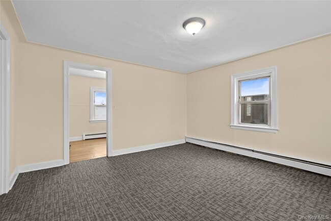 Photo - 1883 Bellmore Ave