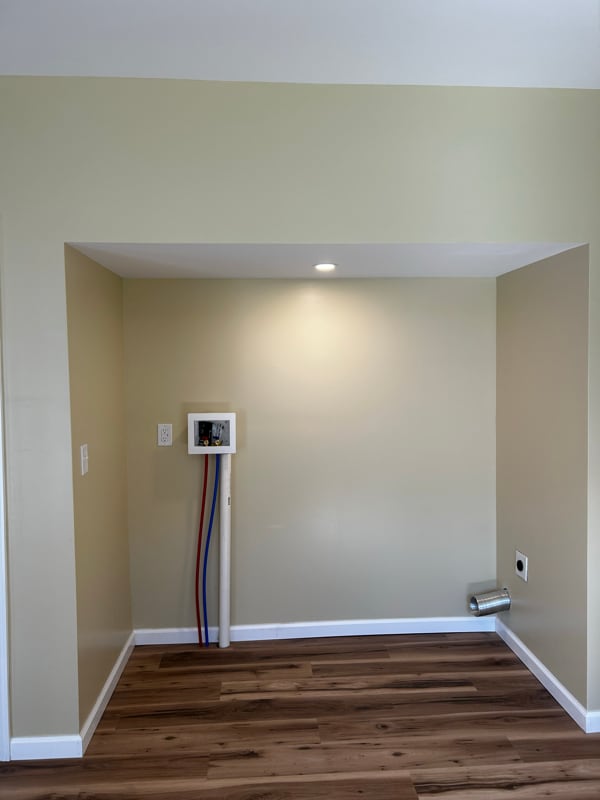 Photo - 49 Fallbrook St