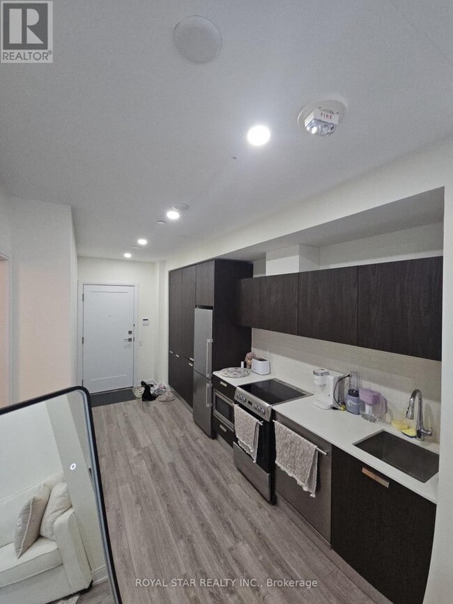 Photo - 50 Charles St E Unit 1107