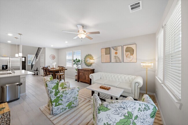 Photo - 17466 Buckeye Br