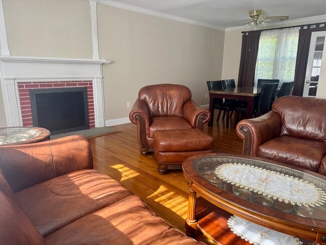 Photo - 317 Weeping Willow Ln