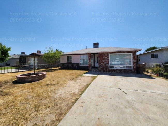 Photo - 3 bedroom 1 bathroom near Oswell St/ Virginia Ave