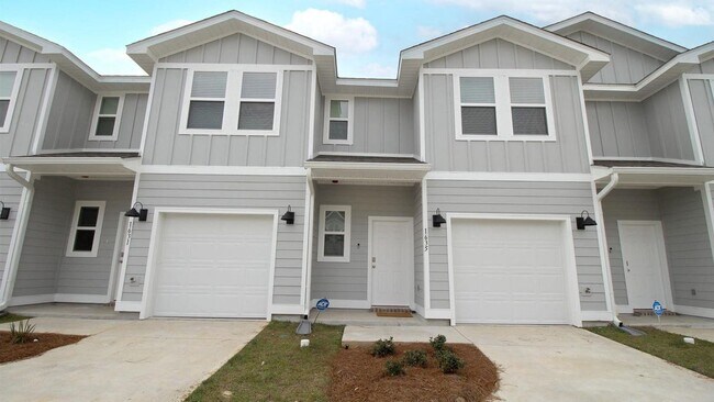 Photo - 1635 Iroquois Ct