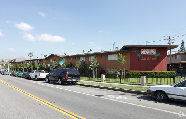 Photo - Las Brisas Apartments