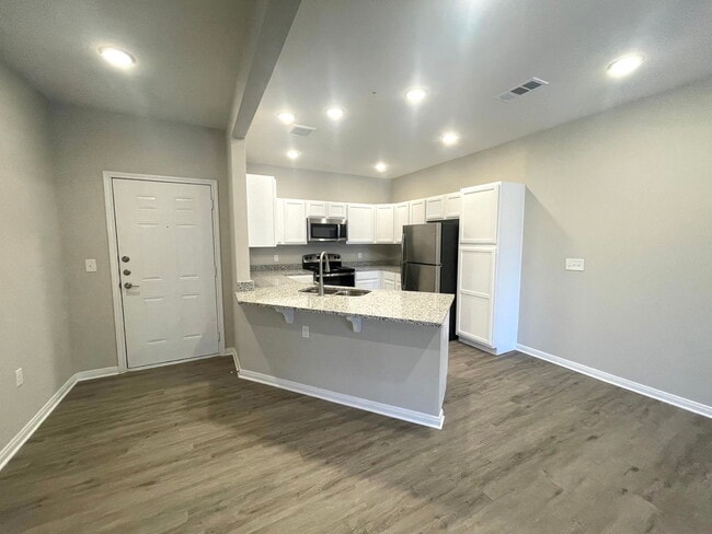 Photo - 300 Willow Grv Wy Condo Unit 9140