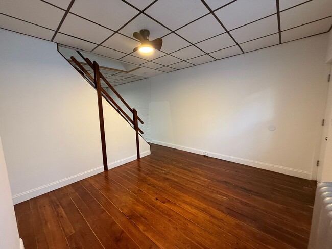 Photo - Cute, updated 2BR house coming up for Sept...