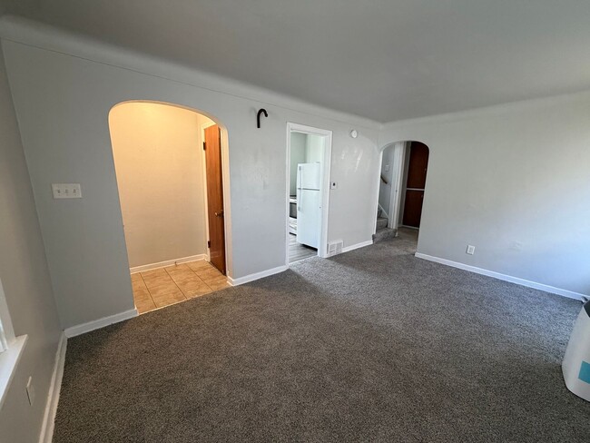 919 Turner Ave