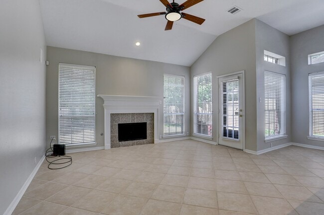 Photo - 14019 Lake Trail Dr
