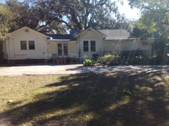 Building Photo - 453 Arlington Rd N