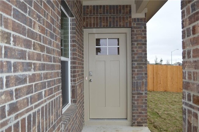 Photo - 2800 Bridekirk Dr