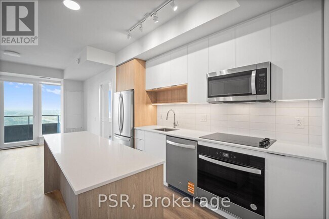 Photo - 4235 Confederation Pkwy Unit 3502