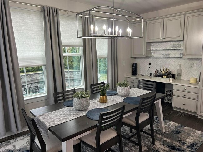 Photo - 603 Spring Hollow Dr