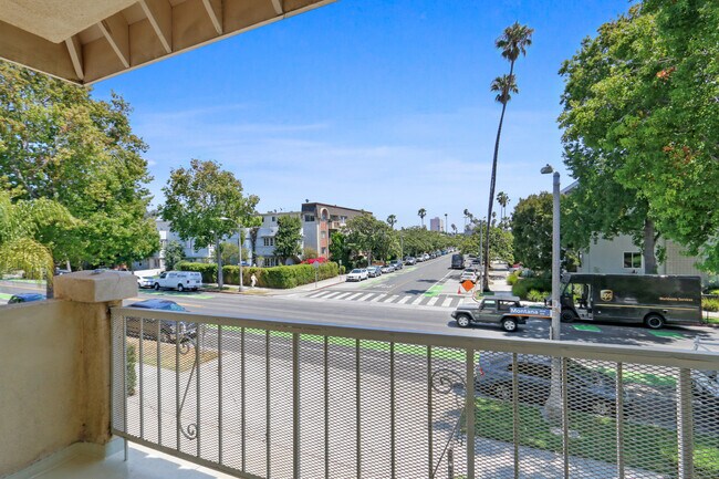 529 Montana Ave