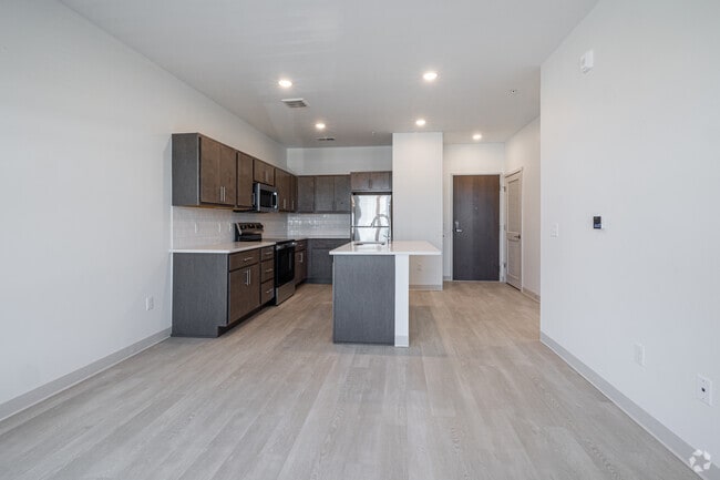 Interior Photo - Winsor Place