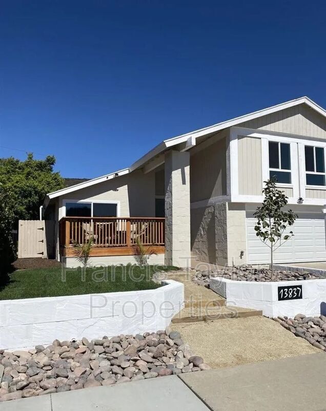 Photo - 13837 Paseo Cardiel