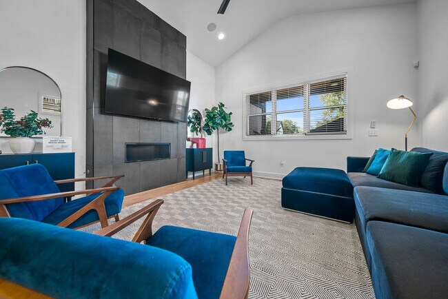 Photo - 1102C Buchanan St Unidad ID1312342P