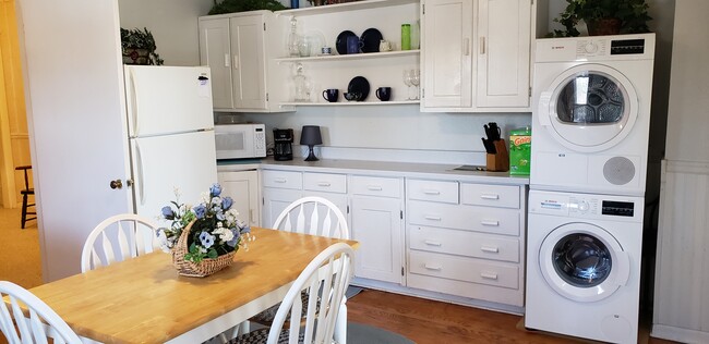 Photo - 18415 Hoffman Ave Unit #1