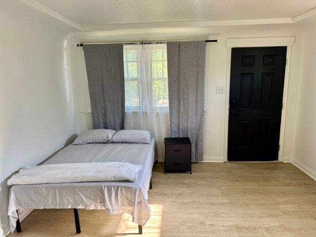 Photo - 440 E Garfield Ave