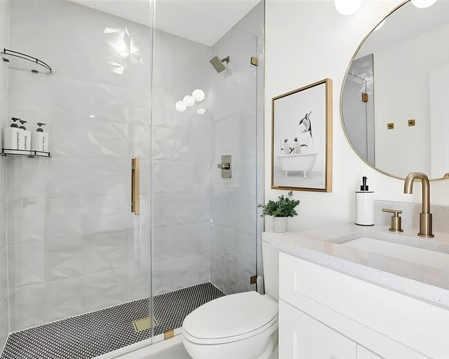 Photo - 2905 W Collins St Unit 2