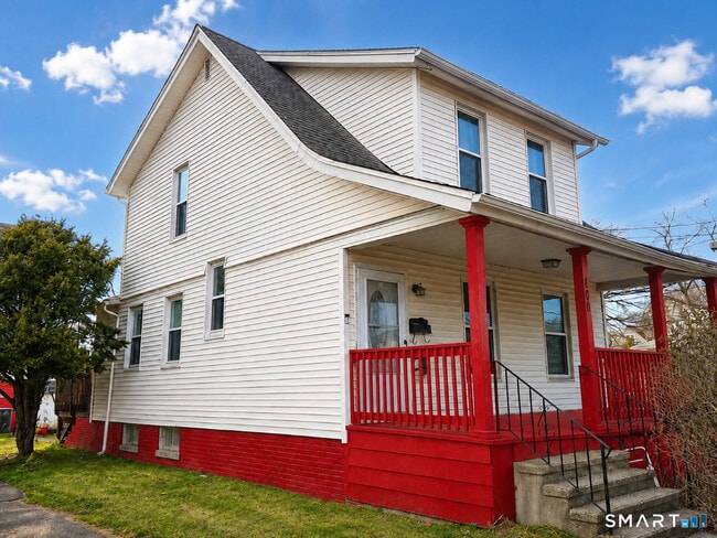 Building Photo - 400 Treadwell St